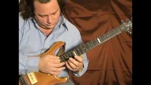 'Freefall' Arpeggio study - Solo