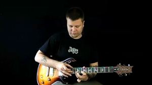 Lateral Pentatonic Tapping - Part 3