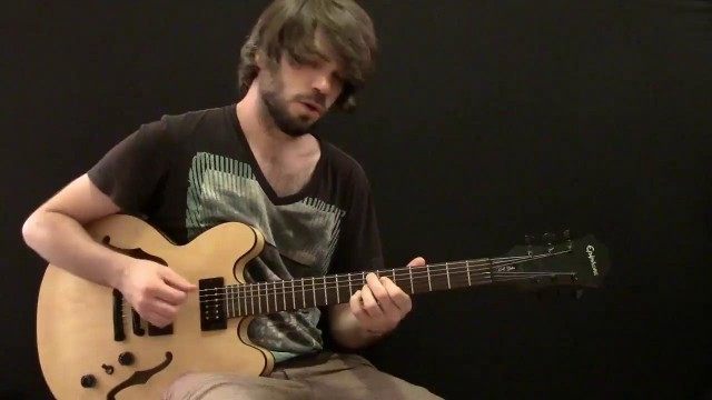 Soloing in the Style of Mike Stern: Breakdown Part 2